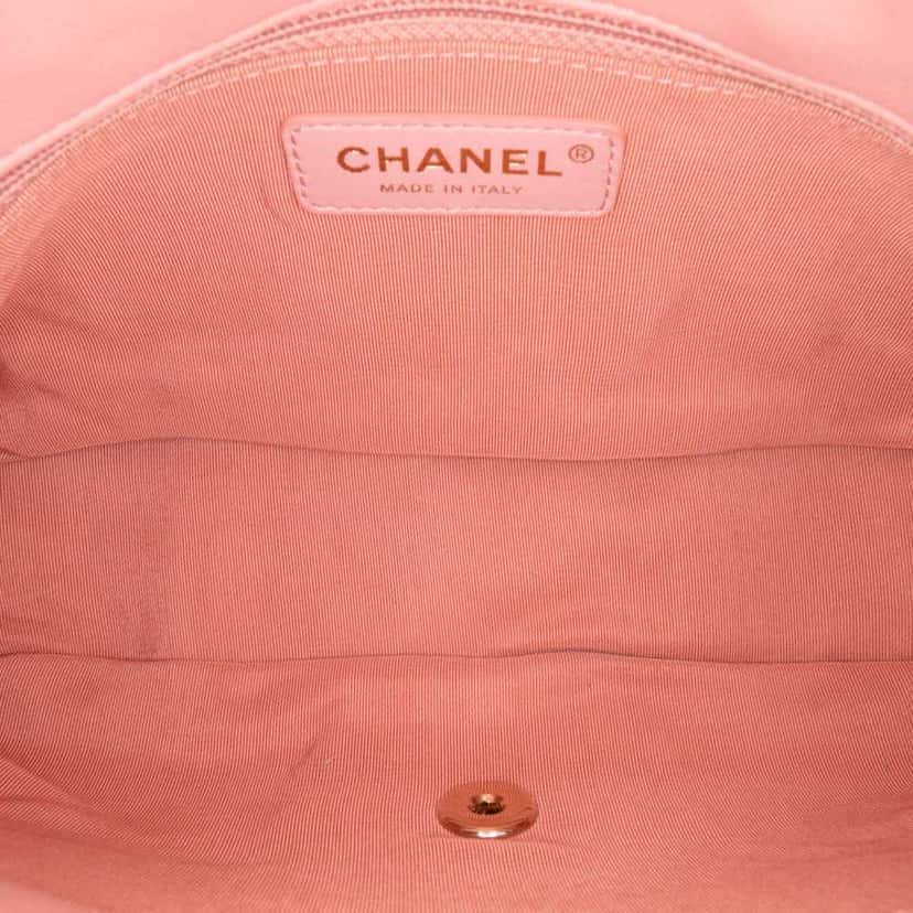 Chanel Mini Tweed Pearl Top Handle Flap Pink Tweed Good condition - Model View