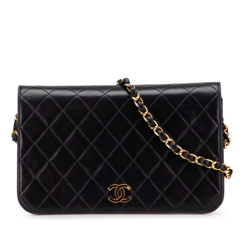 Chanel CC Quilted Lambskin Full Single Flap Black Leather Good condition - Front View
