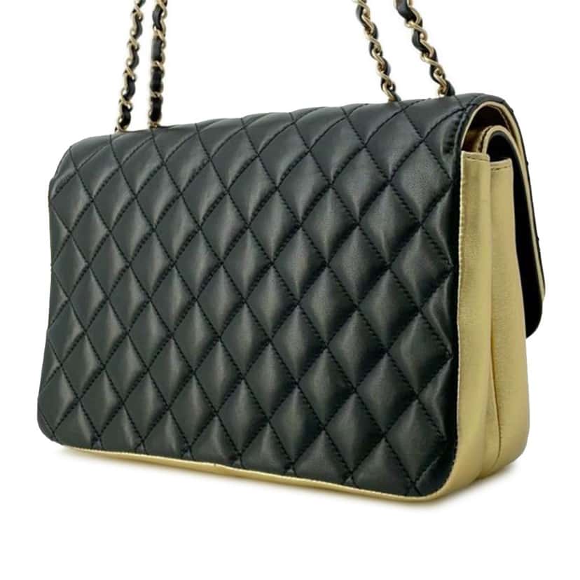 Chanel Medium Quilted Metallic Lambskin CC Chic Double Flap Black Leather Good condition - Back View