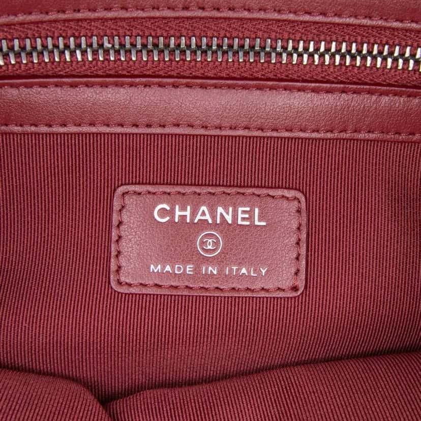 Chanel Medium Tweed Gabrielle O Case Clutch Black Tweed Good condition - Box View