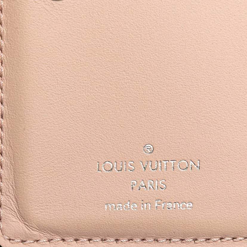 Louis Vuitton Monogram Mahina Clea Wallet Pink Leather Good condition - Box View