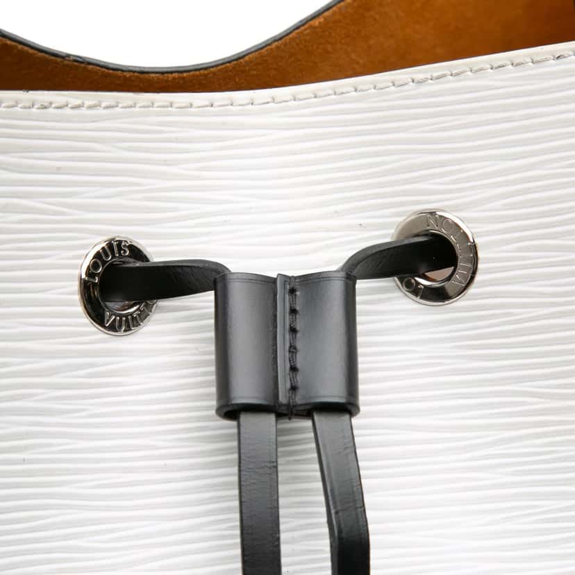 Louis Vuitton Epi NeoNoe MM White Leather Good condition - Box View