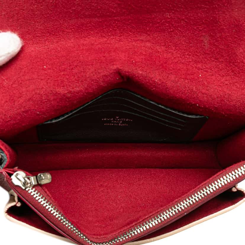 Louis Vuitton Bicolor Leather MyLockMe Chain Pochette Red Leather Good condition - Model View