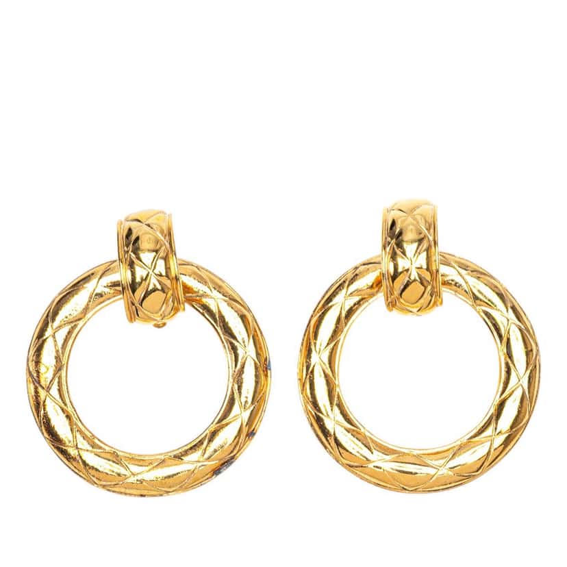 Chanel Gold Plated Quilted Dangle Hoop Clip On Earrings Gold Metal Good condition - Front View