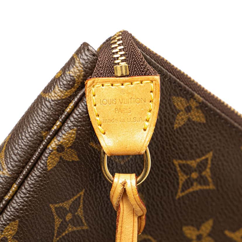 Louis Vuitton Monogram Pochette Accessoires Brown Canvas Good condition - Box View
