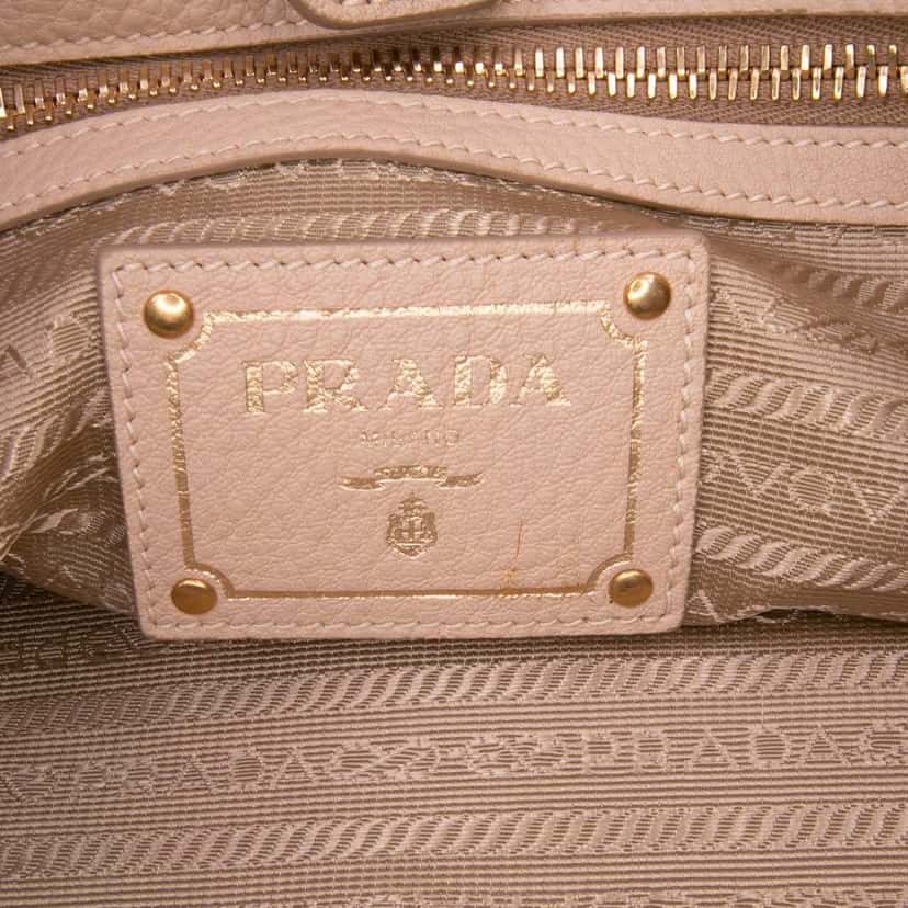 Prada Vitello Daino Double Pocket Tote Brown Leather Good condition - Box View