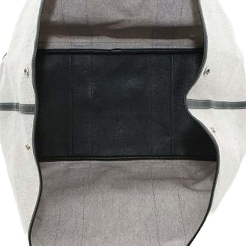 Hermès Toile H and Buffle Skipper Garden Party 49 Grey Canvas Good condition - Model View