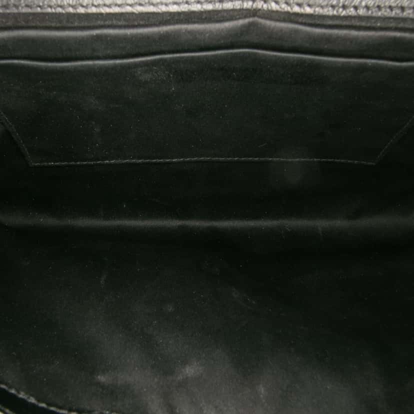 Yves Saint Laurent Textured Patent Belle de Jour Clutch Black Leather Good condition - Model View