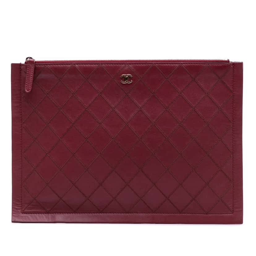 Chanel CC Stitched Lambskin Clutch Red Leather Good condition - Front View