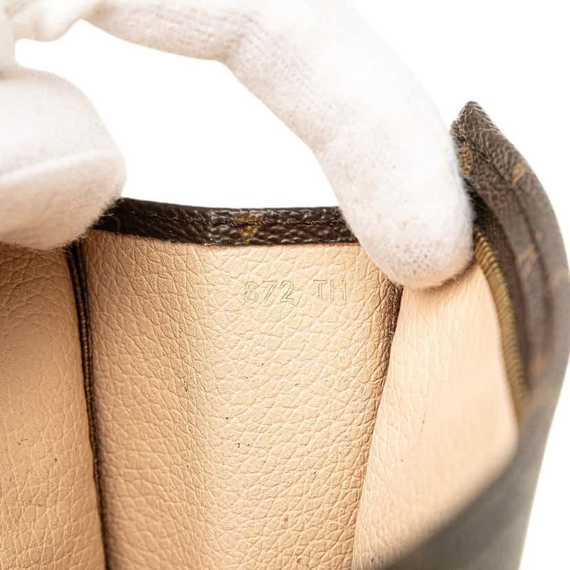 Louis Vuitton Monogram Toiletry Pouch 26 Brown Canvas Good condition - Box View