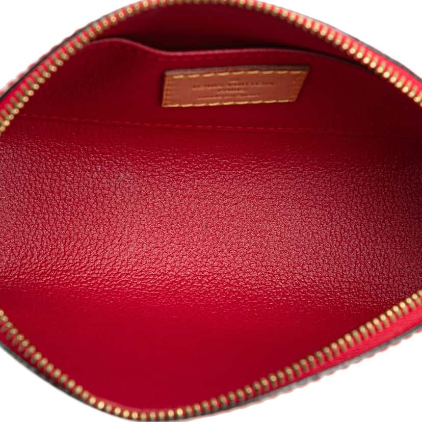 Louis Vuitton Monogram Vernis Sweet Cosmetic Pouch Red Leather Good condition - Model View