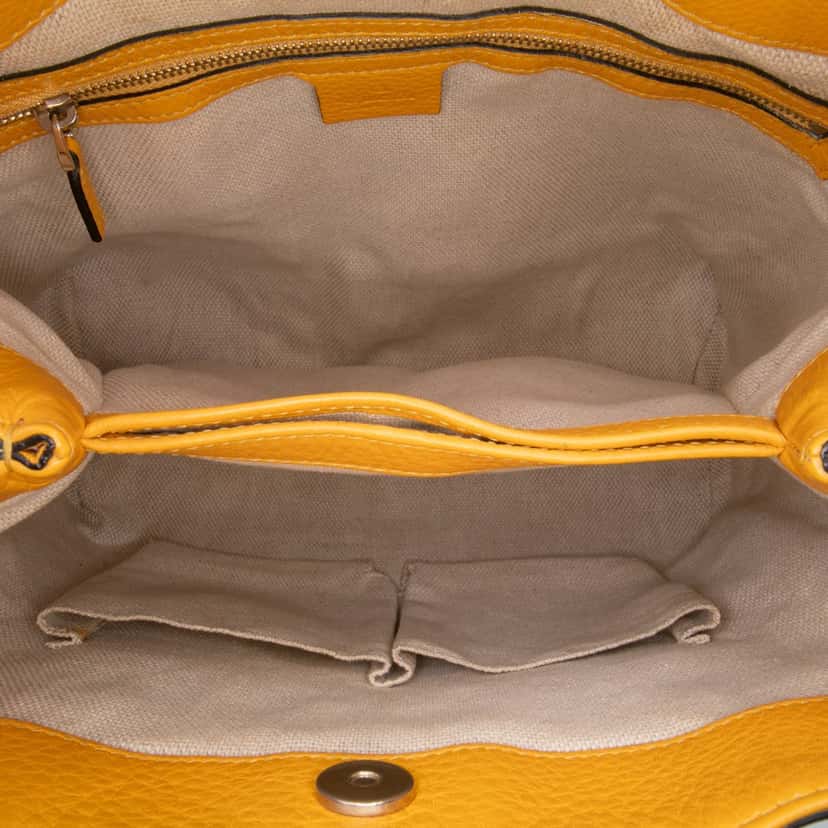 Gucci Small GG Canvas Diana Bamboo Top Handle Tote Brown Canvas Fair condition - Model View