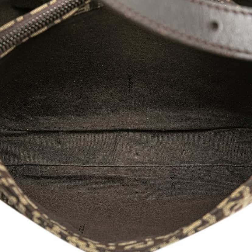Fendi Zucchino Canvas Shoulder Bag Brown Canvas Good condition - Model View