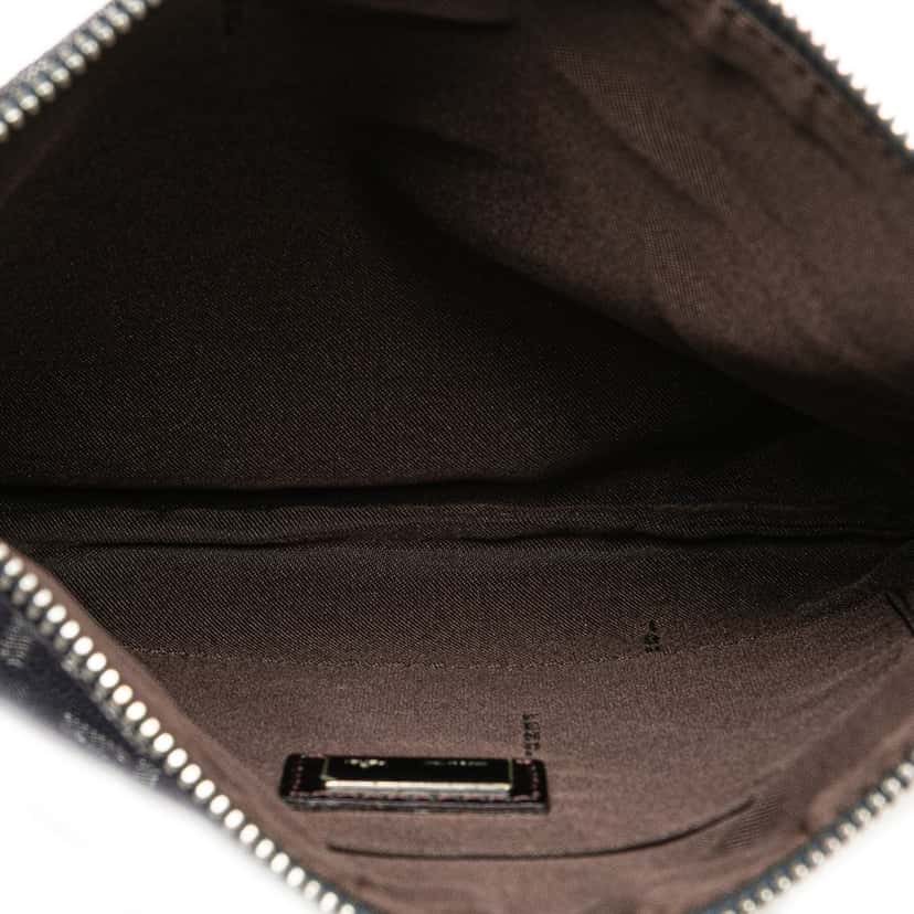 Fendi Zucchino Denim Crossbody Blue Denim Good condition - Model View