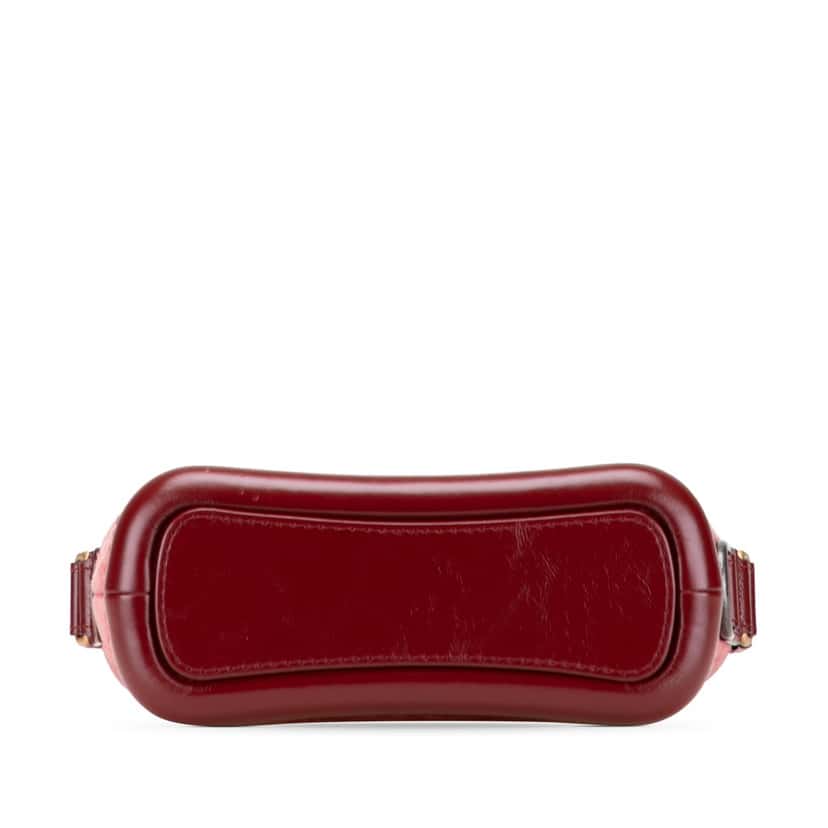Chanel Small Suede Gabrielle Crossbody Red Leather Good condition - Inside View