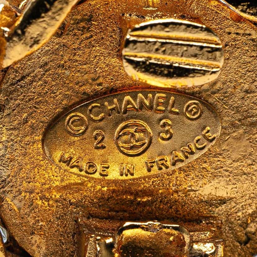 Chanel Gold Plated CC Crystal Clip On Earrings Gold Metal Good condition - Inside View