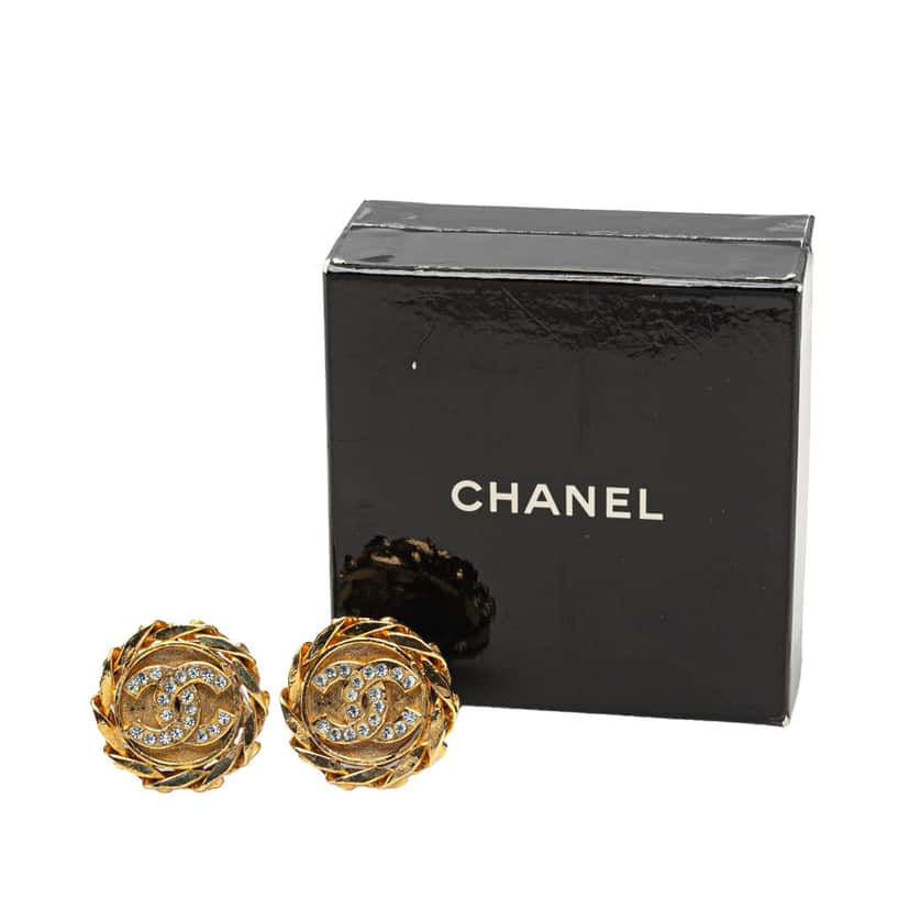 Chanel Gold Plated CC Crystal Clip On Earrings Gold Metal Good condition - Model View