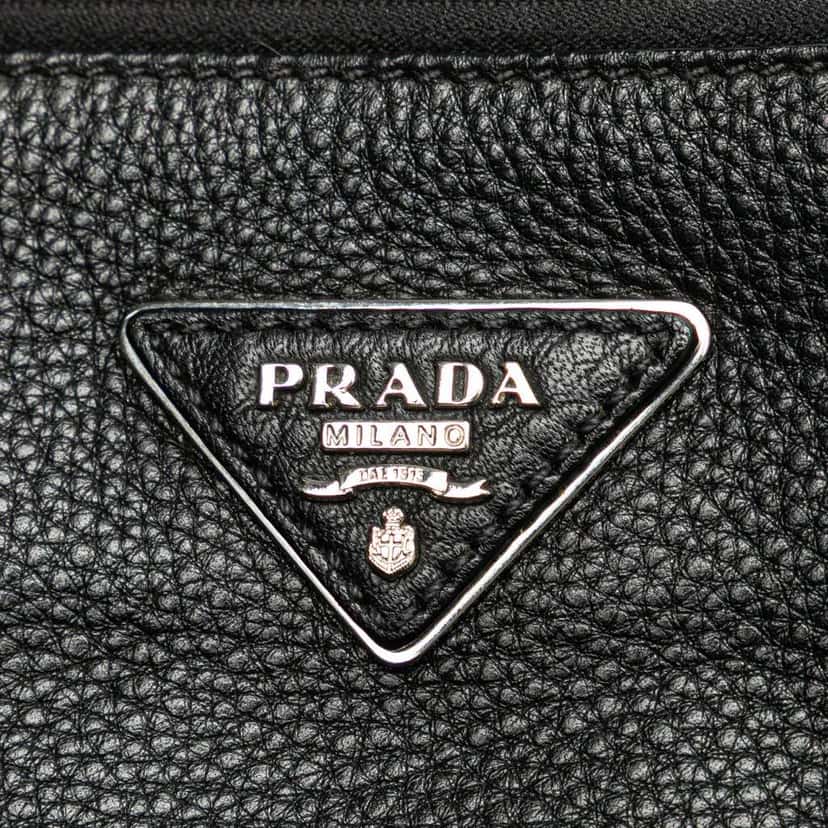 Prada Vitello Phenix Double Zip Crossbody Black Leather Good condition - Box View