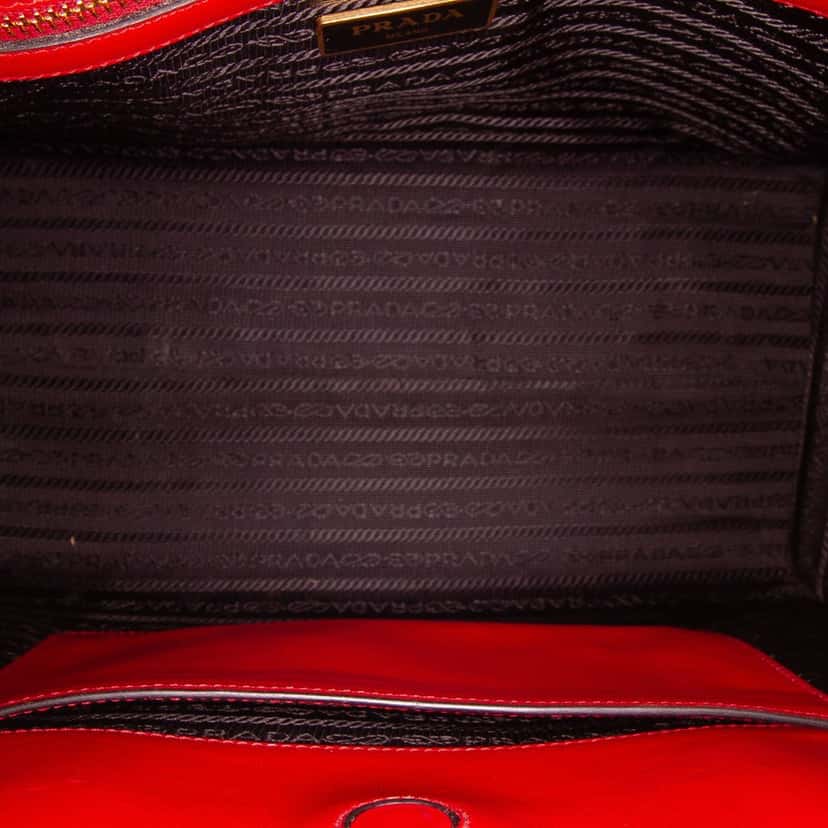 Prada Soft Calf Trimmed Saffiano Lux Satchel Red Leather Good condition - Model View