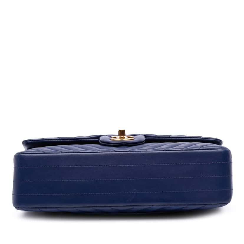 Chanel Medium Classic Chevron Lambskin Double Flap Blue Leather Good condition - Inside View