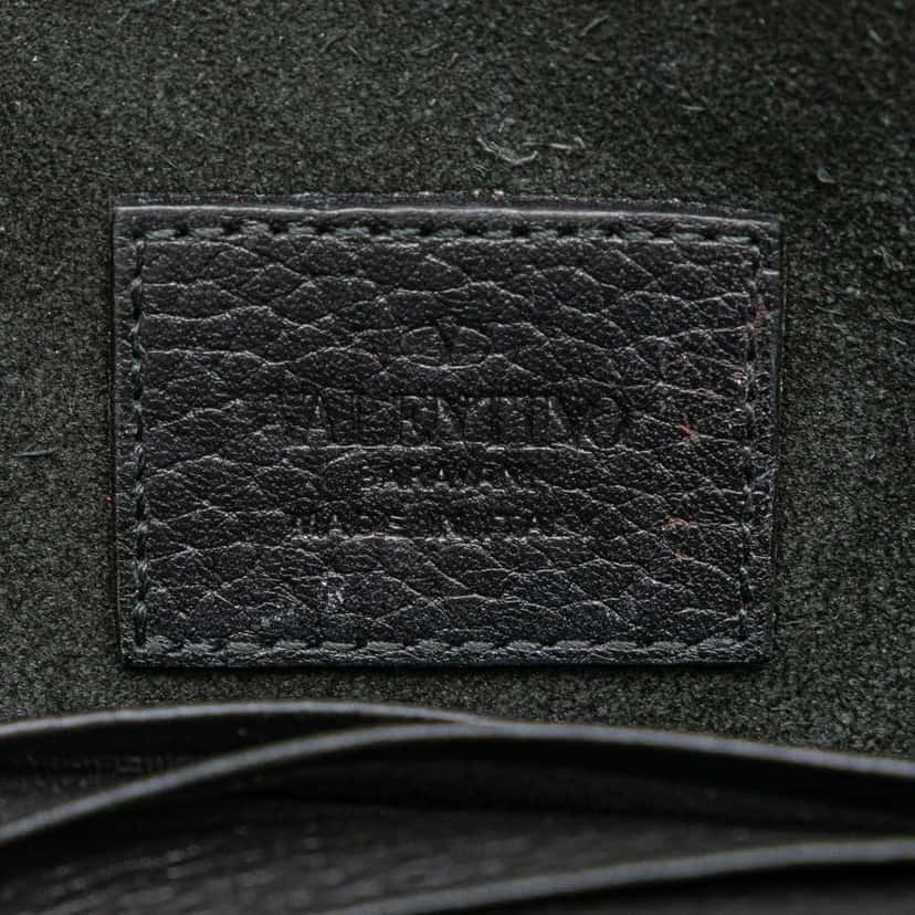 Valentino Pebbled Calfskin Rockstud Envelope Wallet on Chain Black Leather Good condition - Box View