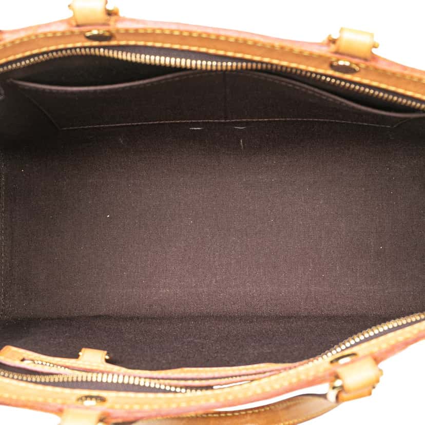 Louis Vuitton Monogram Vernis Brea MM Purple Leather Good condition - Model View