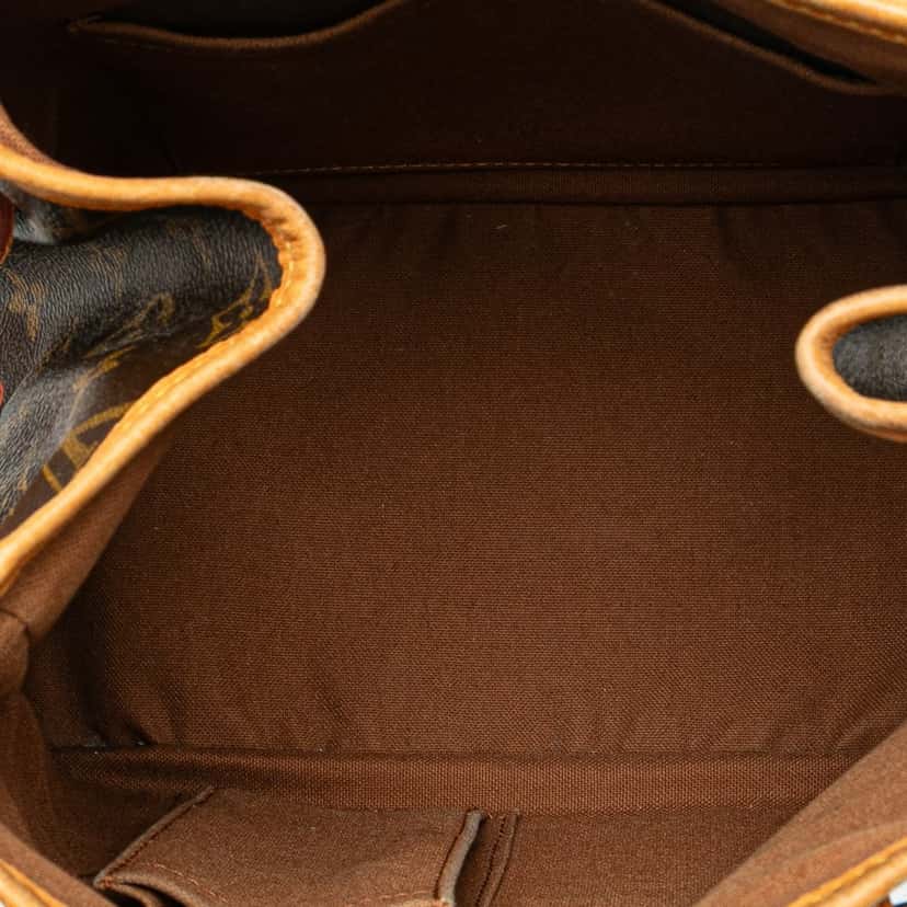 Louis Vuitton Monogram Batignolles Vertical PM Brown Canvas Good condition - Model View