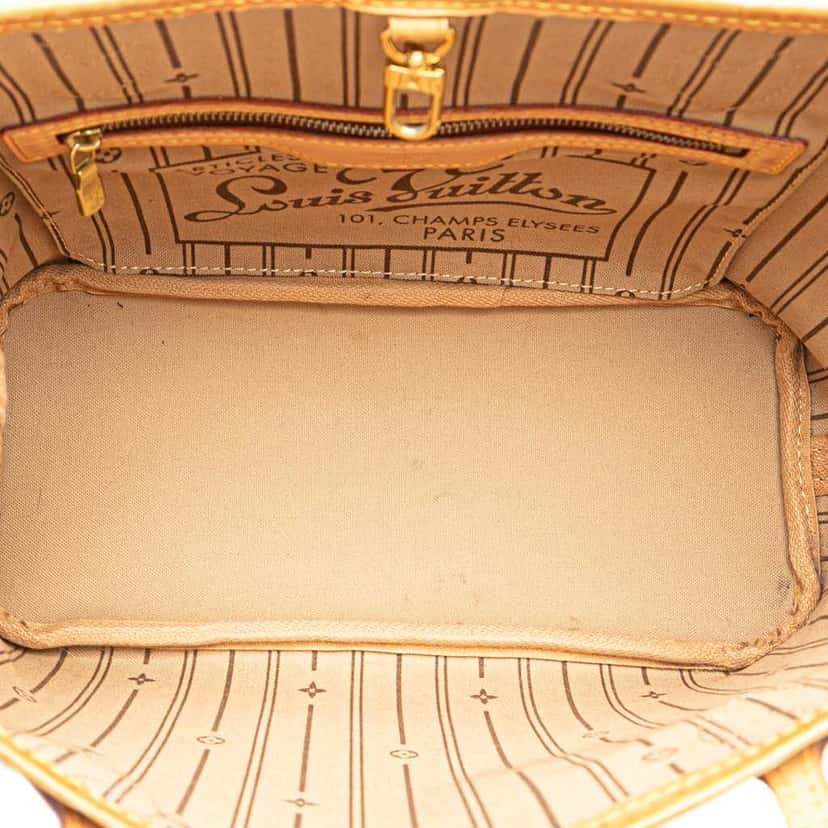 Louis Vuitton Monogram Neverfull PM Brown Canvas Good condition - Model View