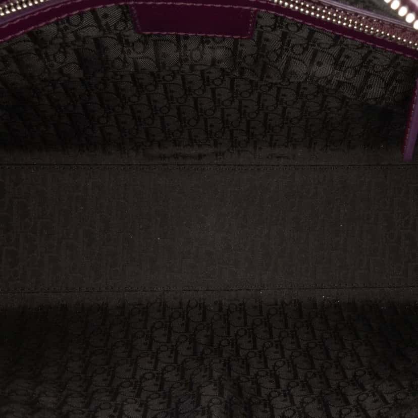 Dior Large Patent Cannage Lady Dior Purple Leather Good condition - Model View