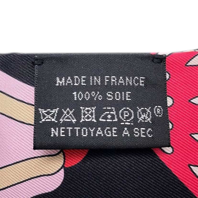 Hermès La Patisserie Francaise Silk Twilly Scarf Black Silk Good condition - Model View