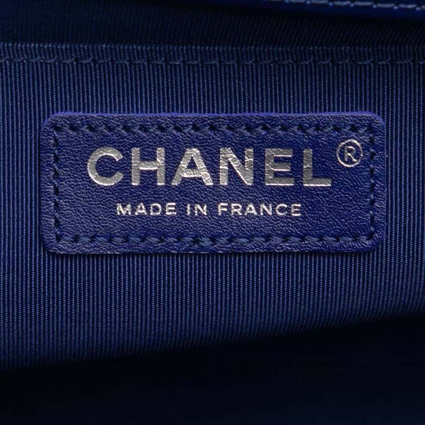 Chanel Old Medium Quilted Velvet Boy Flap Blue Velvet Good condition - Box View