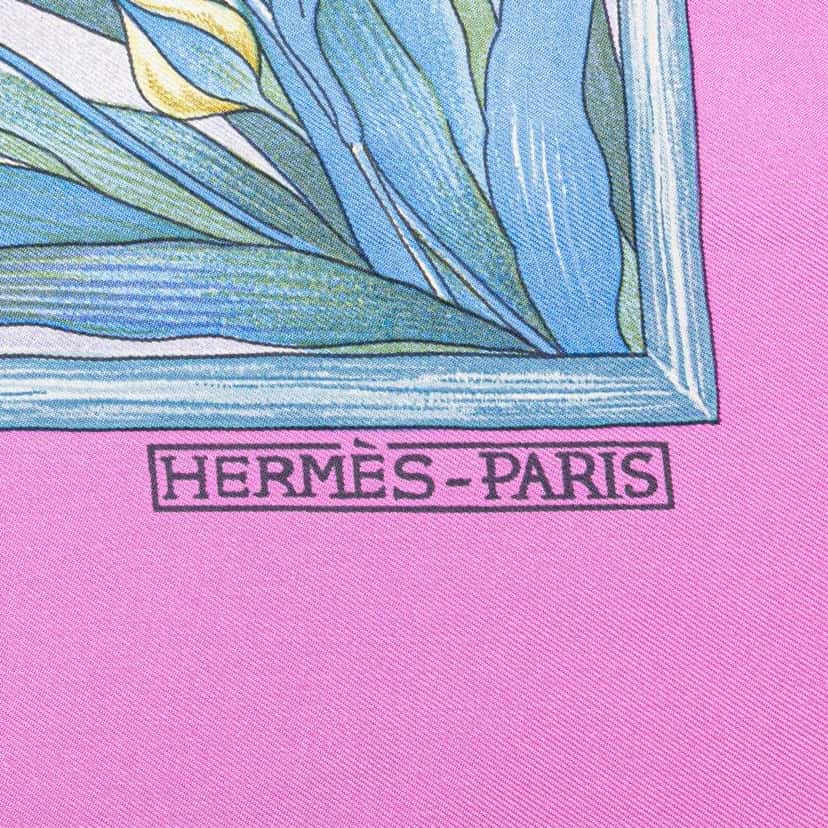 Hermès Giverny Silk Scarf Pink Silk Good condition - Inside View