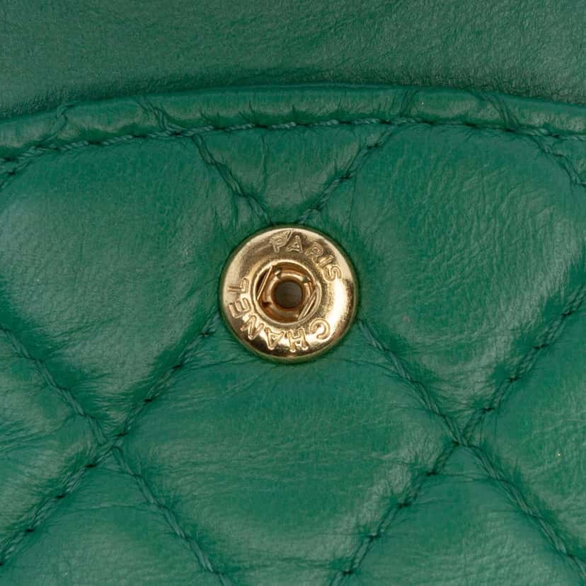 Chanel Medium Classic Lambskin Double Flap Green Leather Fair condition - Box View