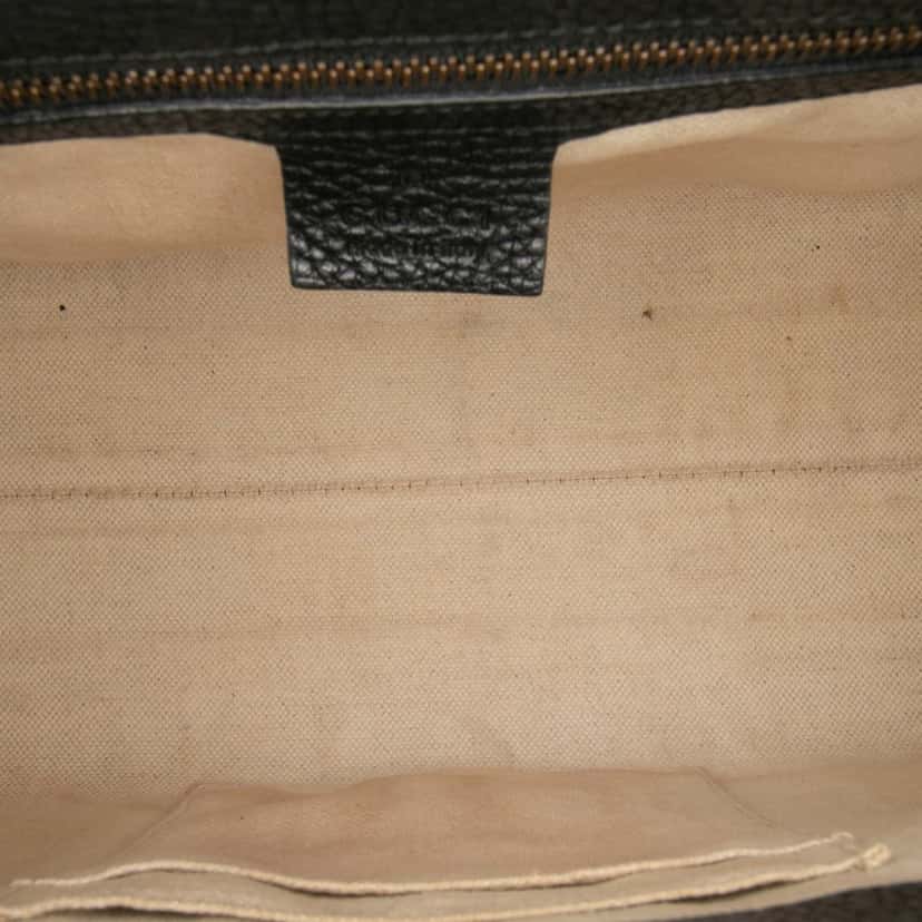 Gucci Small GG Marmont Grained Calfskin Top Handle Satchel Black Leather Good condition - Model View