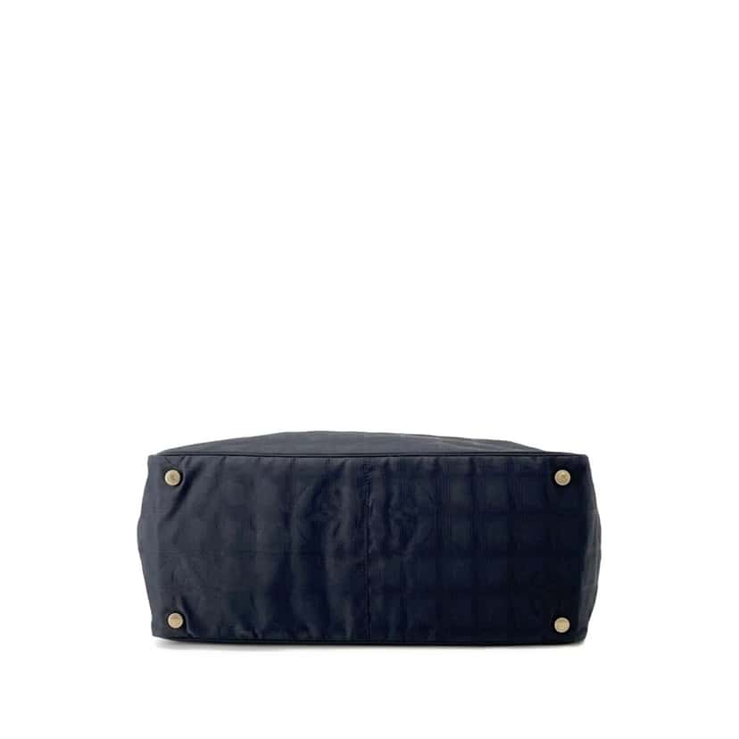 Chanel New Travel Line Nylon Tote Black Good condition - Inside View