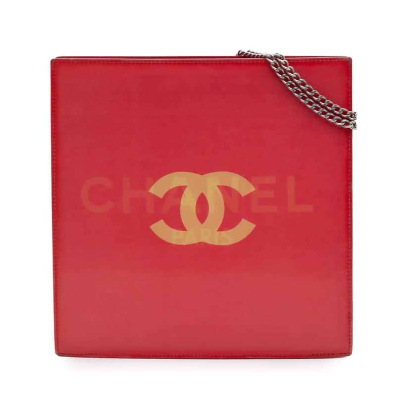Chanel Vinyl Hologram CC Shoulder Bag Red Very good condition - Front View