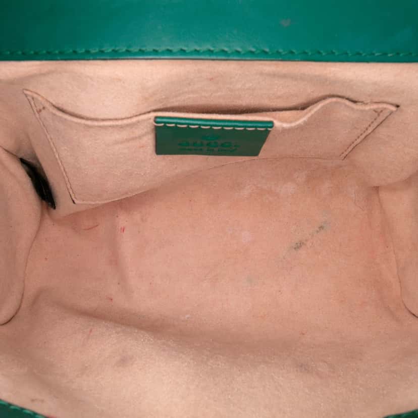Gucci Small Guccissima Padlock Crossbody Green Leather Good condition - Model View