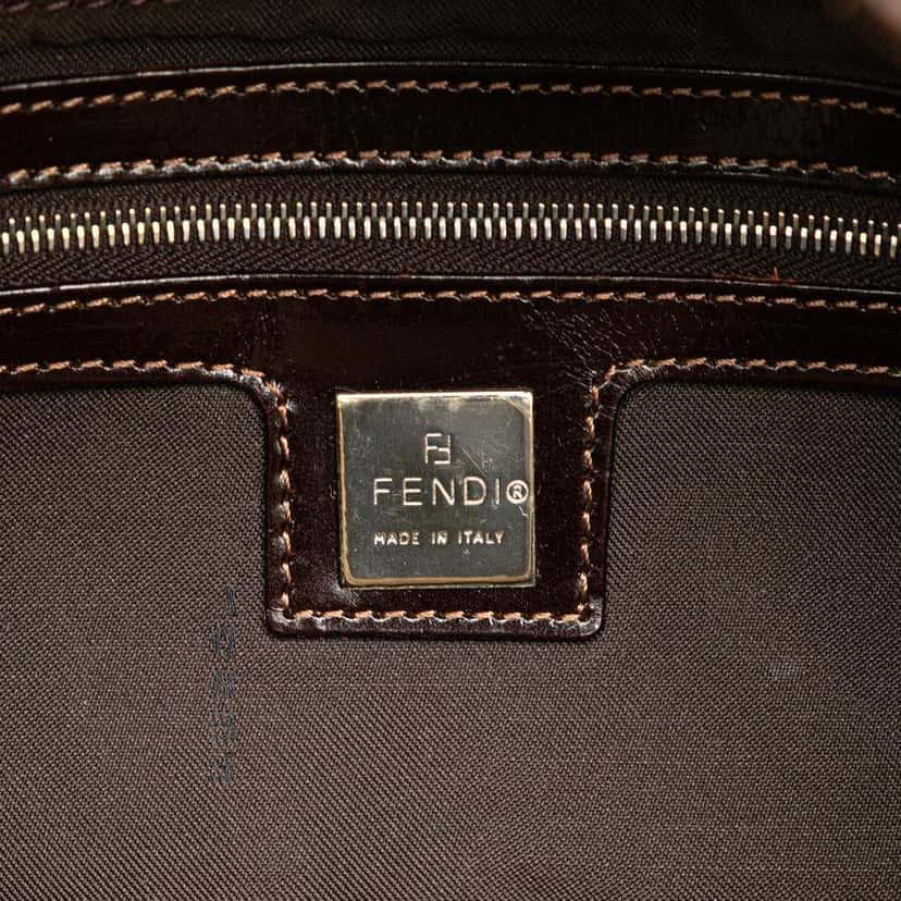 Fendi Zucca Canvas Baguette Brown Canvas Good condition - Box View