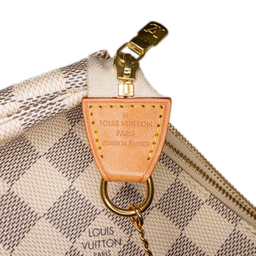 Louis Vuitton Damier Azur Mini Pochette Accessoires White Canvas Good condition - Box View
