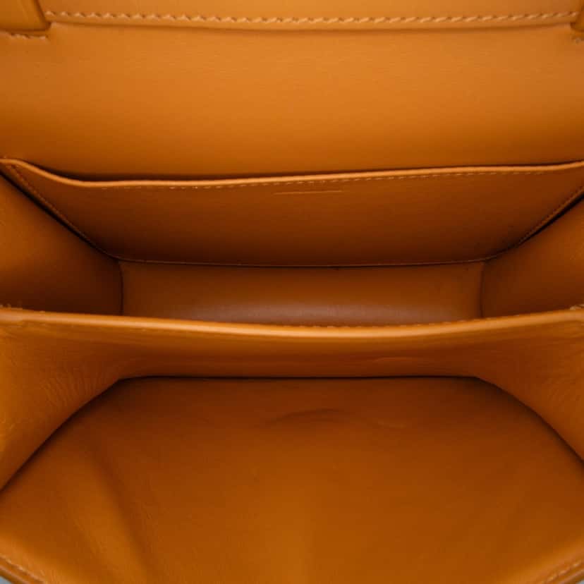 Celine Teen Calfskin Classic Box Orange Leather Good condition - Model View