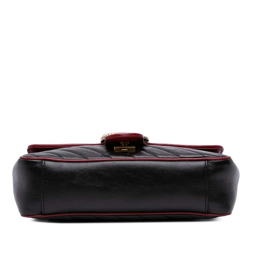 Gucci Small GG Marmont Matelasse Leather Torchon Flap Crossbody Black Leather Good condition - Inside View