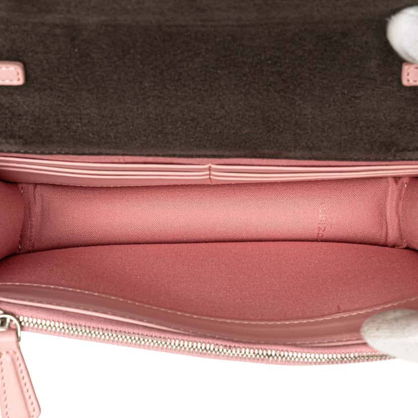 Fendi Leather Hypnoteyes Wallet on Chain Pink Leather Good condition - Model View