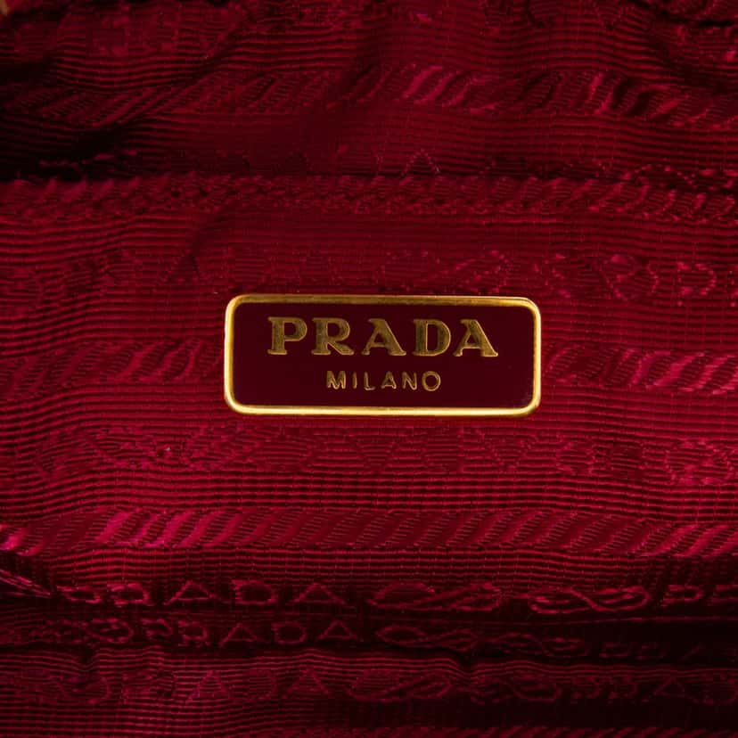 Prada Mini Saffiano Camera Bag Pink Leather Good condition - Box View
