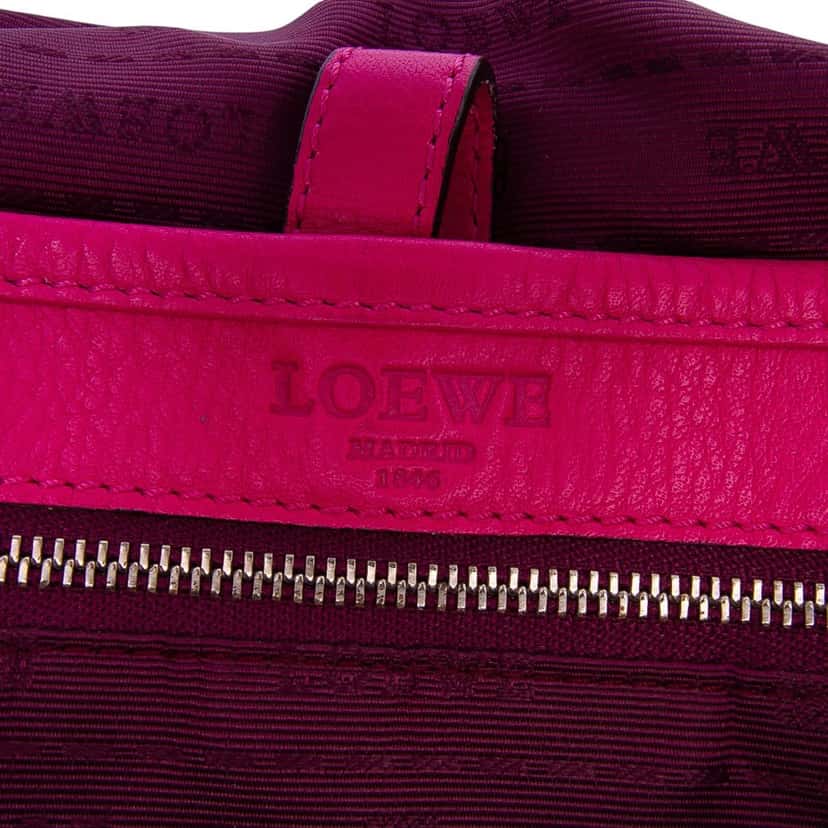 Loewe Leather Heritage Crossbody Pink Leather Good condition - Box View