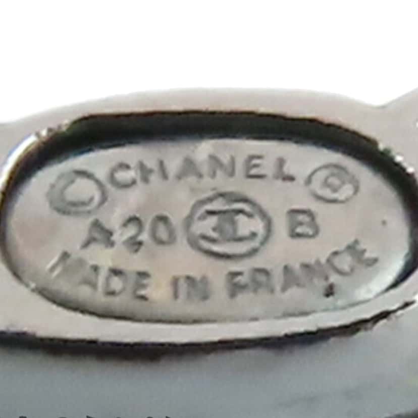 Chanel Silver Plated CC Rhinestones and Pearl Push Back Earrings Silver Silver Good condition - Model View