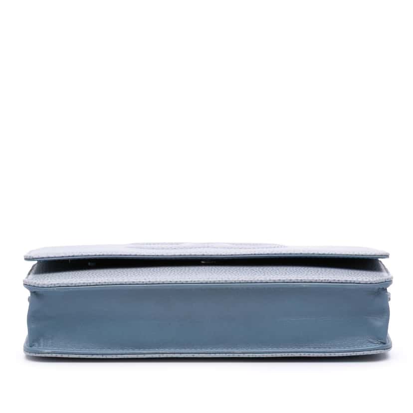 Chanel CC Caviar Wallet On Chain Blue Leather Good condition - Inside View