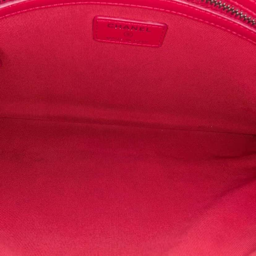 Chanel Medium Aged Calfskin Gabrielle O Case Clutch Black Leather Good condition - Model View
