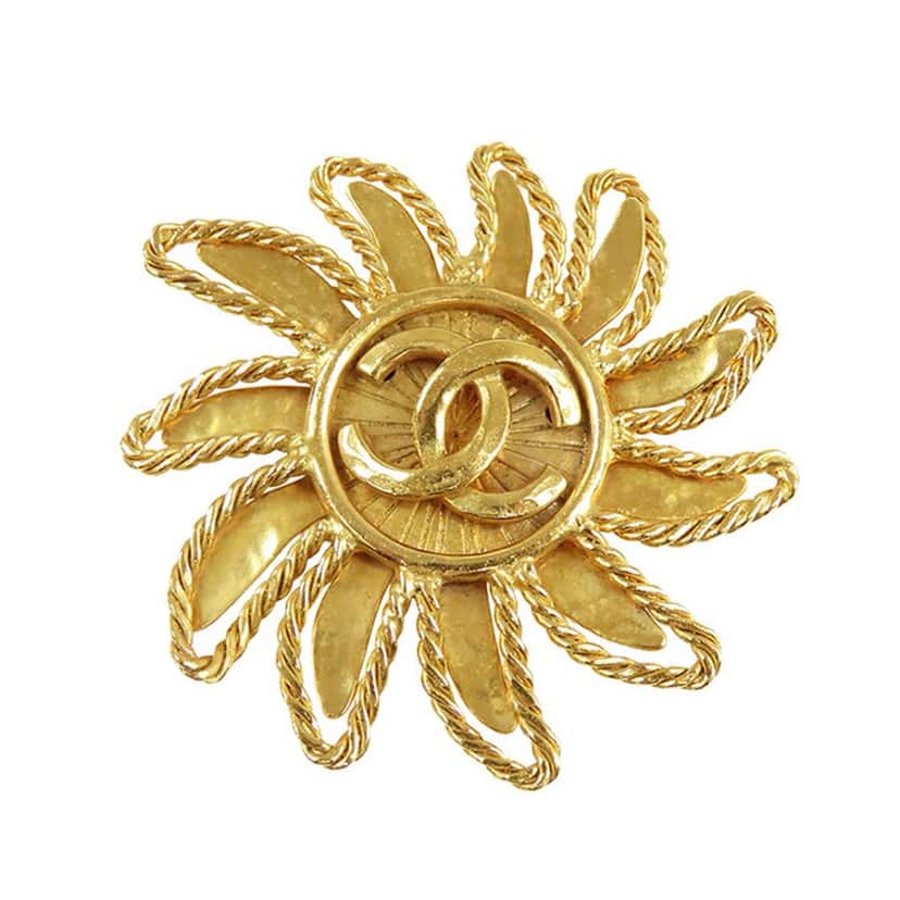 Chanel CC Gold Plated Sun Motif Brooch Gold Metal Good condition - Front View