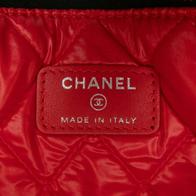 Chanel Medium Quilted Lambskin Data Center O Case Clutch Black Leather Good condition - Box View