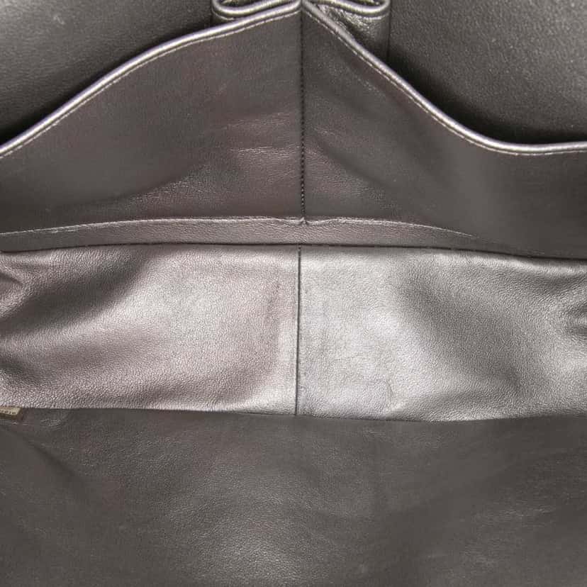 Chanel Jumbo Classic Lambskin Double Flap Grey Leather Good condition - Model View
